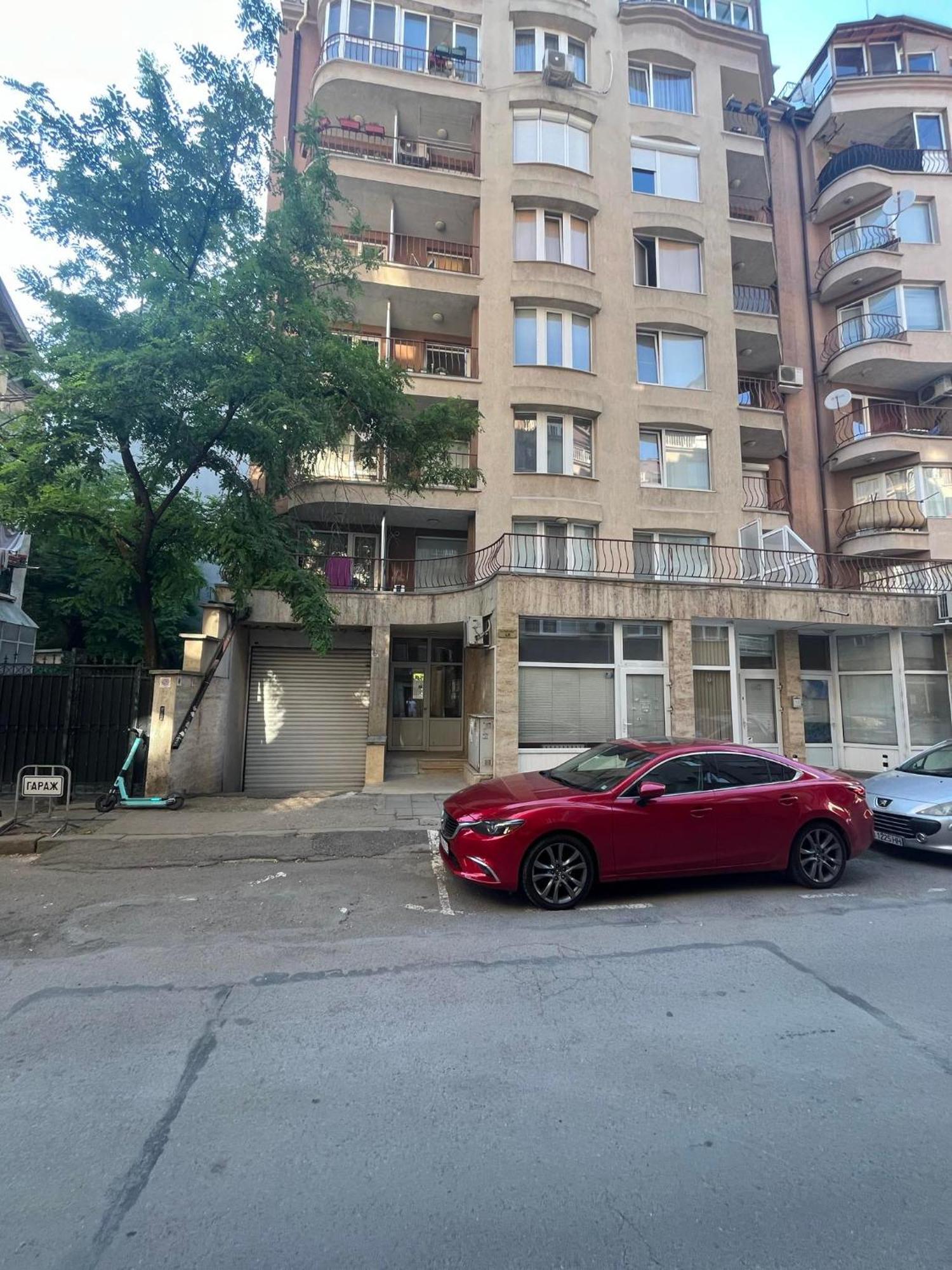 Top Center Spacious Apartment With Ac And Free Underground Parking София Экстерьер фото